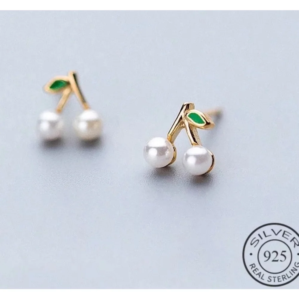 NEW Women's‎ Earrings Gold Plated S925 Dainty Cherries Studs Size 0.7 x 0.3 cm